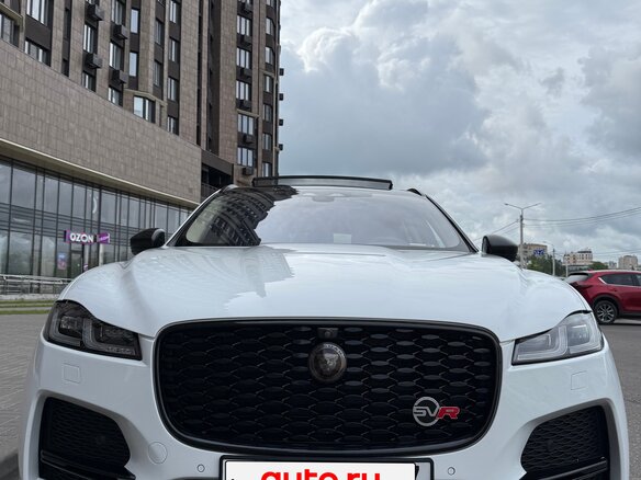 2021 Jaguar F-Pace I Рестайлинг, белый, 5000000 рублей