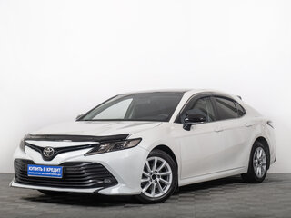 2020 Toyota Camry VIII (XV70), белый, 2479000 рублей, вид 2