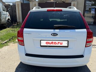 2010 Kia Ceed I Рестайлинг, белый, 790000 рублей, вид 4