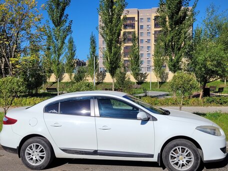 2013 Renault Fluence I, белый, 680000 рублей, вид 2