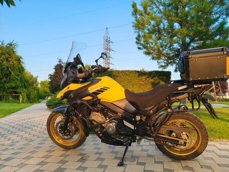 2020 Suzuki V-Strom DL 650, жёлтый, 800000 рублей, вид 3