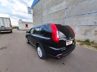 2011 Nissan X-Trail II Рестайлинг, чёрный, 1050000 рублей, вид 2