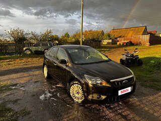 2011 Ford Focus II Рестайлинг, чёрный, 750000 рублей, вид 3