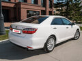 2015 Toyota Camry VII (XV50) Рестайлинг, белый, 2250000 рублей - вид 3