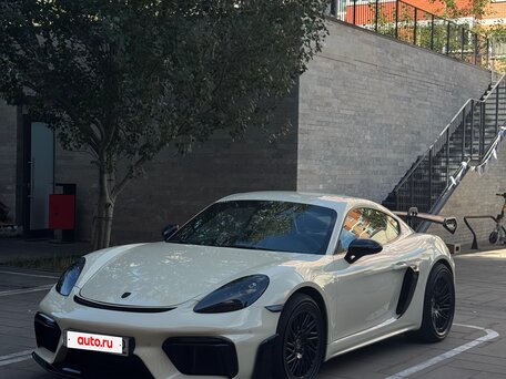 2017 Porsche Cayman III 718 (982), серый, 6000000 рублей, вид 1