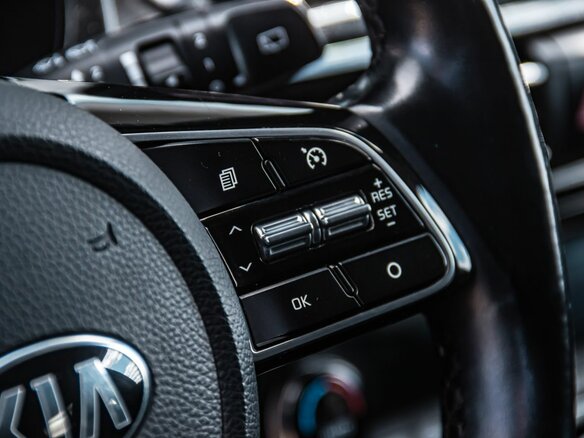 2020 Kia Seltos I, красный, 1770000 рублей - вид 18