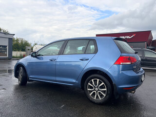 2014 Volkswagen Golf VII, синий, 1269000 рублей, вид 3