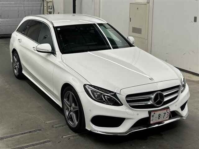 Открыть фотографии: Mercedes-Benz C-Класс IV (W205)