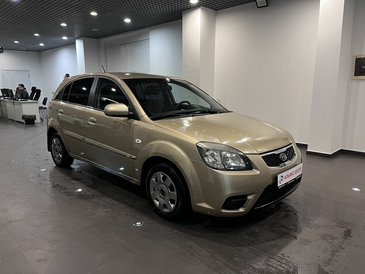 Открыть фотографии: Kia Rio II Рестайлинг