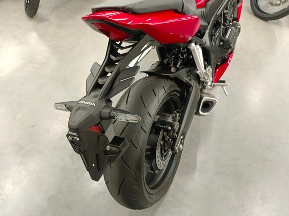 2025 Honda CBR 650R, красный, 1200000 рублей - вид 13