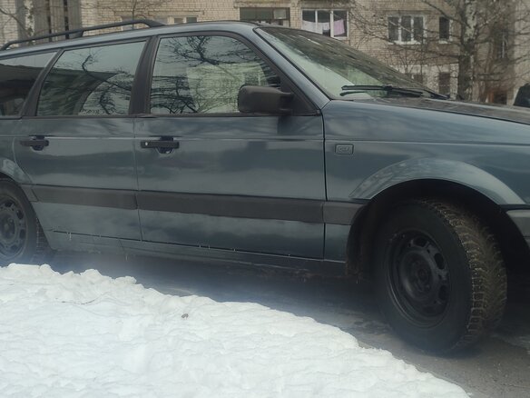 1991 Volkswagen Passat B3, серый, 200000 рублей - вид 3