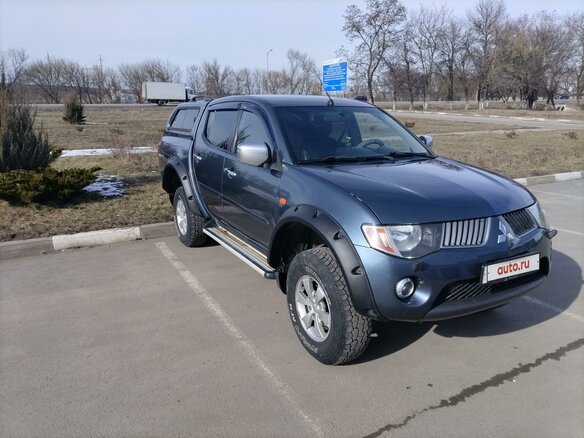 2007 Mitsubishi L200 IV, серый, 1300000 рублей - вид 1