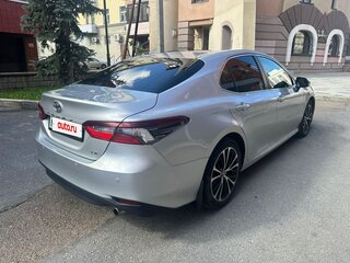 2022 Toyota Camry VIII (XV70) Рестайлинг, серый, 3450000 рублей, вид 4