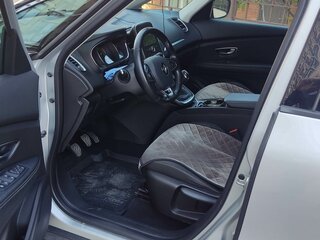 2019 Renault Scenic Grand IV, серебристый, 1800000 рублей, вид 3