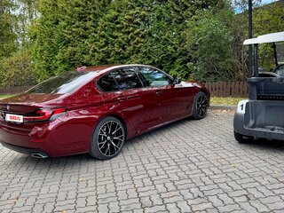2020 BMW 5 серии 540d xDrive VII (G30/G31/G38) Рестайлинг, красный, 5200000 рублей, вид 4