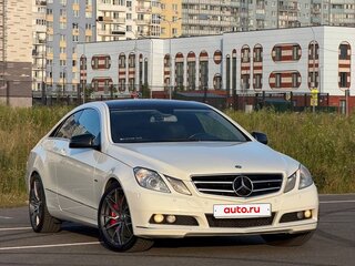 2010 Mercedes-Benz E-Класс 200 5G-Tronic IV (W212, S212, C207), белый, 1200000 рублей, вид 3