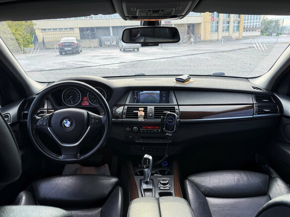 2012 BMW X5 30d II (E70) Рестайлинг, серый, 2500000 рублей - вид 15
