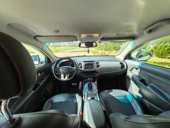 2015 Kia Sportage III Рестайлинг, белый, 1300000 рублей - вид 8