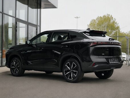 Omoda C5 II