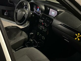 2018 Lada (ВАЗ) Priora I Рестайлинг, белый, 835000 рублей, вид 5
