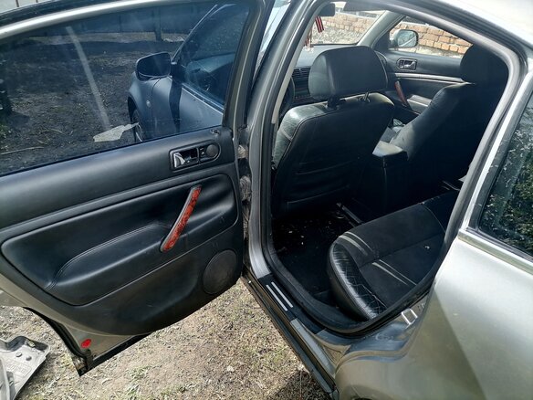 2003 Volkswagen Passat B5 Рестайлинг, серебристый, 230000 рублей - вид 12