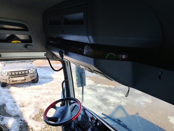 2000 Mercedes-Benz Actros, красный, 2000000 рублей - вид 22
