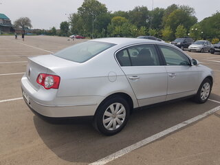 2008 Volkswagen Passat B6, серебристый, 800000 рублей, вид 4