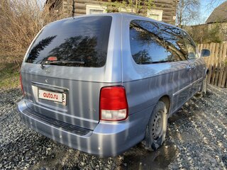 2003 Kia Carnival I Рестайлинг, серебристый, 600000 рублей, вид 4