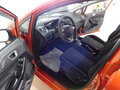 2015 Ford Fiesta Mk6 Рестайлинг, оранжевый - вид 10