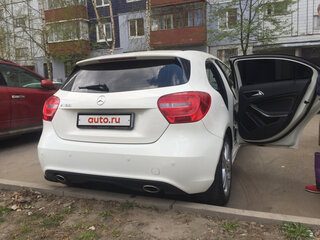 2013 Mercedes-Benz A-Класс 180 III (W176), белый, 1500000 рублей, вид 2
