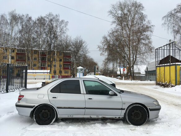 2001 Peugeot 406 I Рестайлинг, серебристый - вид 3