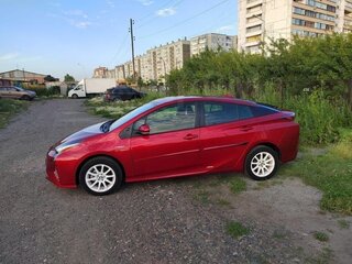 2016 Toyota Prius IV (XW50), красный, 1930000 рублей, вид 5