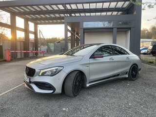 2017 Mercedes-Benz CLA AMG 45 AMG I (C117, X117) Рестайлинг, серебристый, 2650000 рублей, вид 3