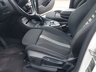 2020 BMW X1 18d sDrive II (F48) Рестайлинг, белый, 2900000 рублей, вид 4