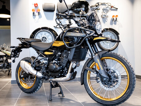 2025 Royal Enfield Himalayan, чёрный, 615000 рублей, вид 5