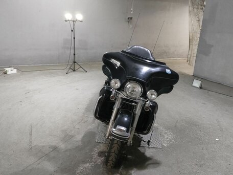 2008 Harley-Davidson Electra Glide, чёрный, 548000 рублей, вид 3