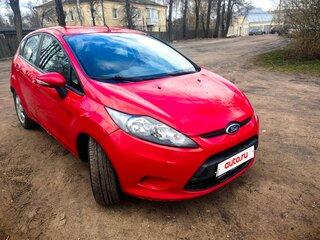 2008 Ford Fiesta Mk6, красный, 350000 рублей, вид 2