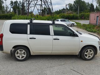 2009 Toyota Probox I, белый, 699000 рублей, вид 3
