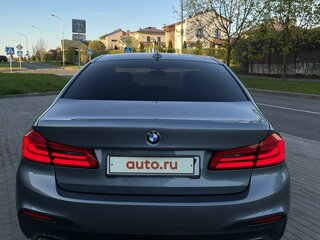 2018 BMW 5 серии 530d VII (G30/G31/G38), серебристый, 3659000 рублей, вид 5