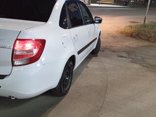 2015 Lada (ВАЗ) Granta I, белый, 530000 рублей, вид 4