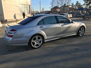 2008 Mercedes-Benz S-Класс 500 Long V (W221), серебристый, 1800000 рублей, вид 1