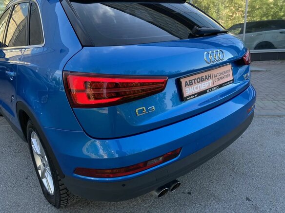 2015 Audi Q3 I (8U) Рестайлинг, синий - вид 9