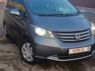 2011 Honda Freed I Рестайлинг, серебристый, 1200000 рублей, вид 1