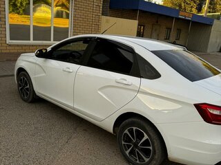2019 Lada (ВАЗ) Vesta I, белый, 990000 рублей, вид 4