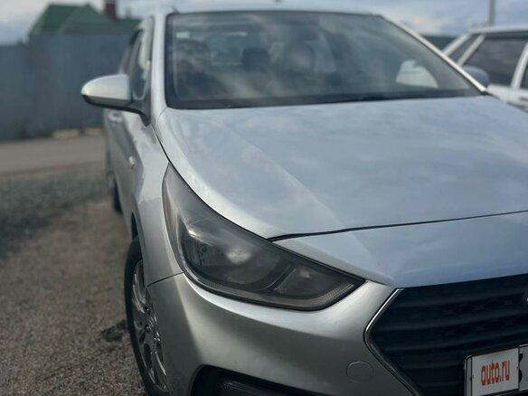 2019 Hyundai Solaris II, серебристый, 1350000 рублей - вид 9