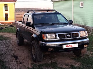 2000 Nissan Navara (Frontier) II (D22), чёрный, 899000 рублей, вид 1