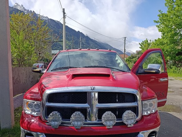 2005 Dodge RAM, красный, 3500000 рублей - вид 6