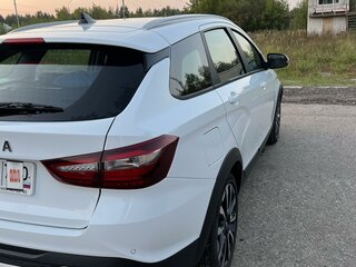 2024 Lada (ВАЗ) Vesta SW Cross I Рестайлинг (NG), белый, 1549000 рублей, вид 3