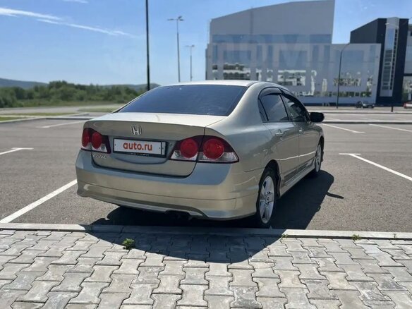 2007 Honda Civic VIII, серый, 900000 рублей - вид 5