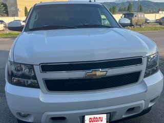2012 Chevrolet Tahoe 6AT III, белый, 1700000 рублей, вид 1
